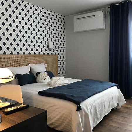 Hotel Le Glacier Villeneuve-sur-Lot Esterno foto