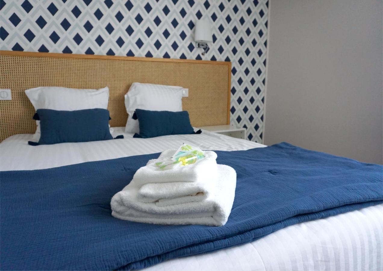 Hotel Le Glacier Villeneuve-sur-Lot Esterno foto