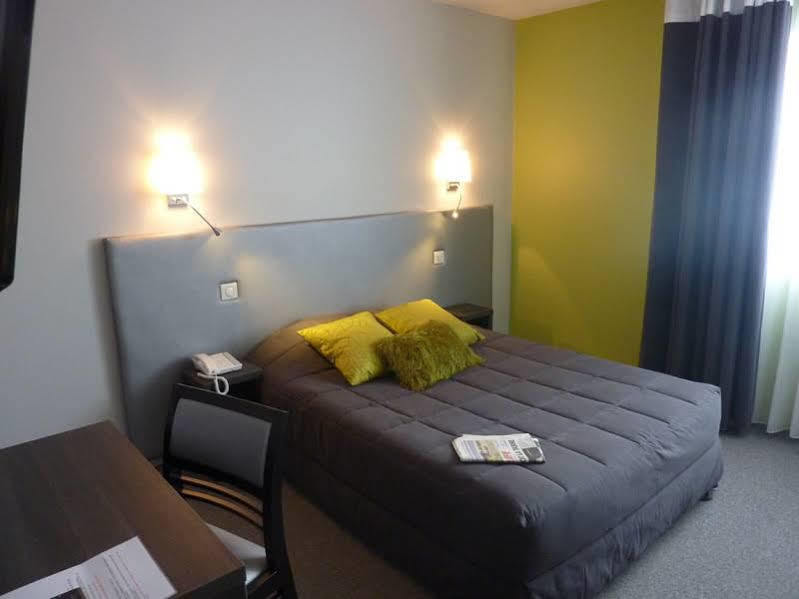Hotel Le Glacier Villeneuve-sur-Lot Esterno foto
